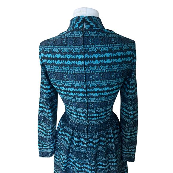 Vintage 70s Dress Blue Patterned Knit Midi Fit & Flare Long Sleeves Small S Bold - Picture 8 of 11